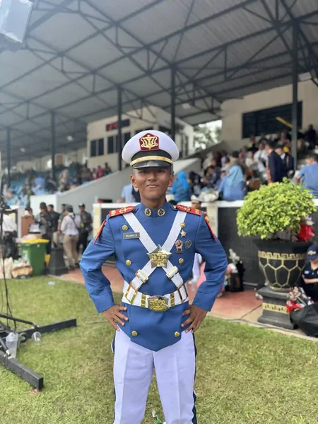 MAULANA HUSEIN TEGUH SANTOSO